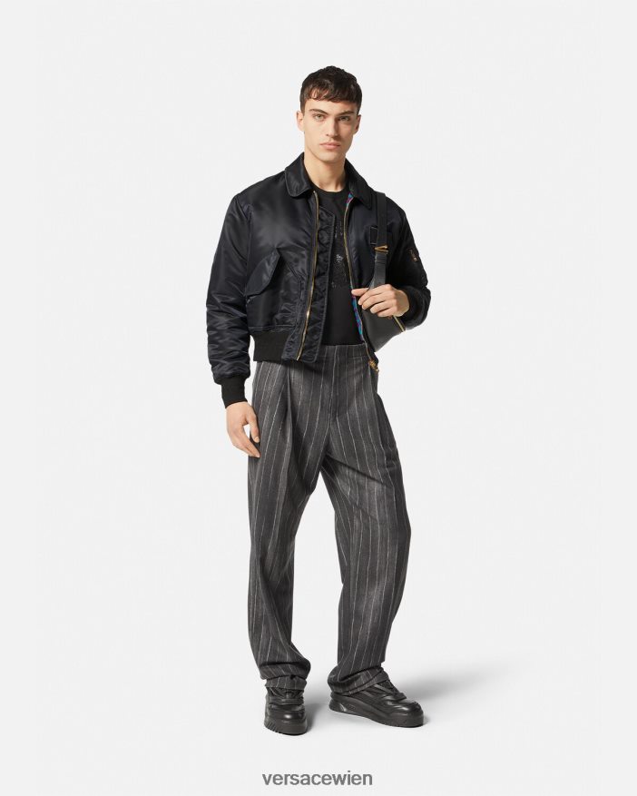 Schwarz Bomberjacke mit Logo-Patch Versace Männer Kleidung 8N4XJD1250