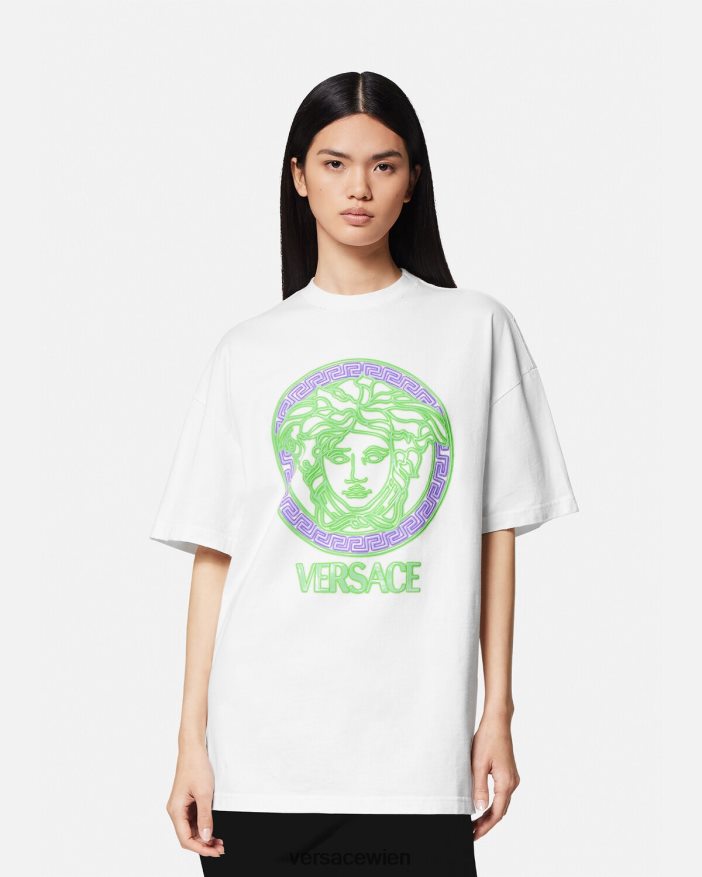 Weiß T-Shirt mit Medusa-Logo in Distressed-Optik Versace Frauen Kleidung 8N4XJD135